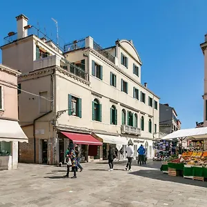 La Mansarda Apartment