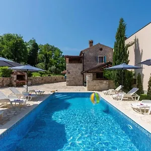  Villa Luan Kroatien